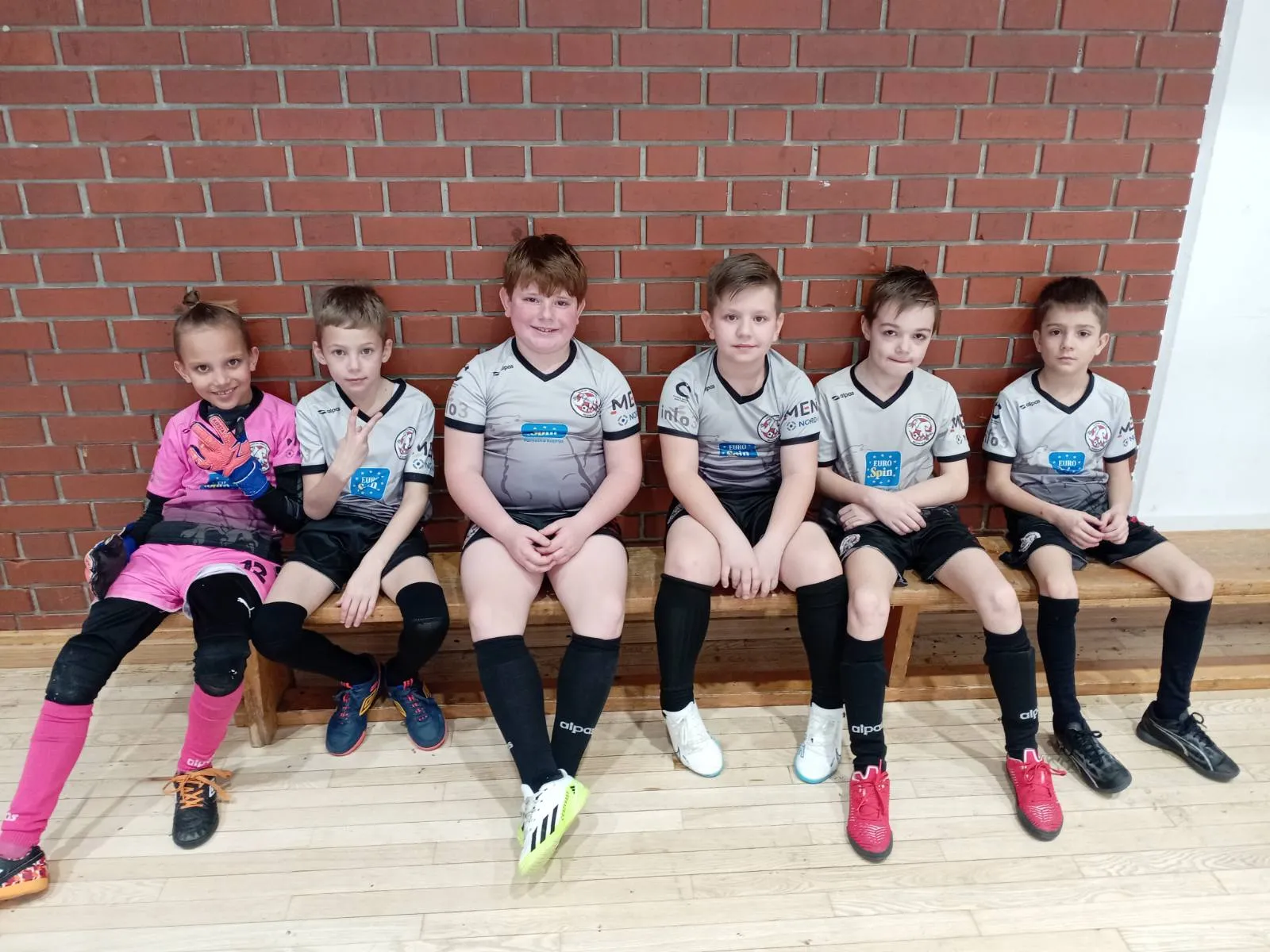 mali nogometaši (82) mali nogometaši (82)