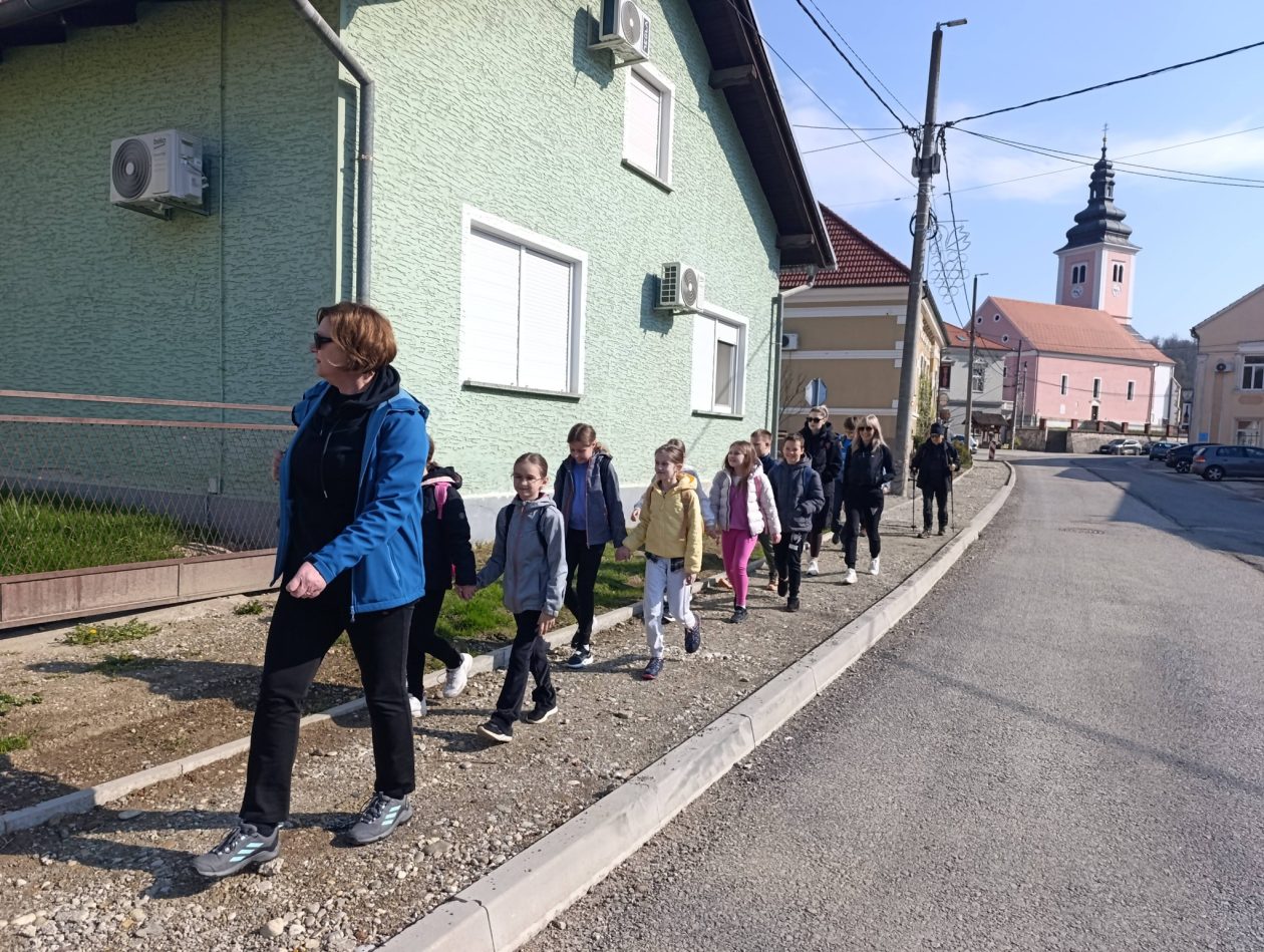 mali planinari PŠ Peklenica (10) mali planinari PŠ Peklenica (10)