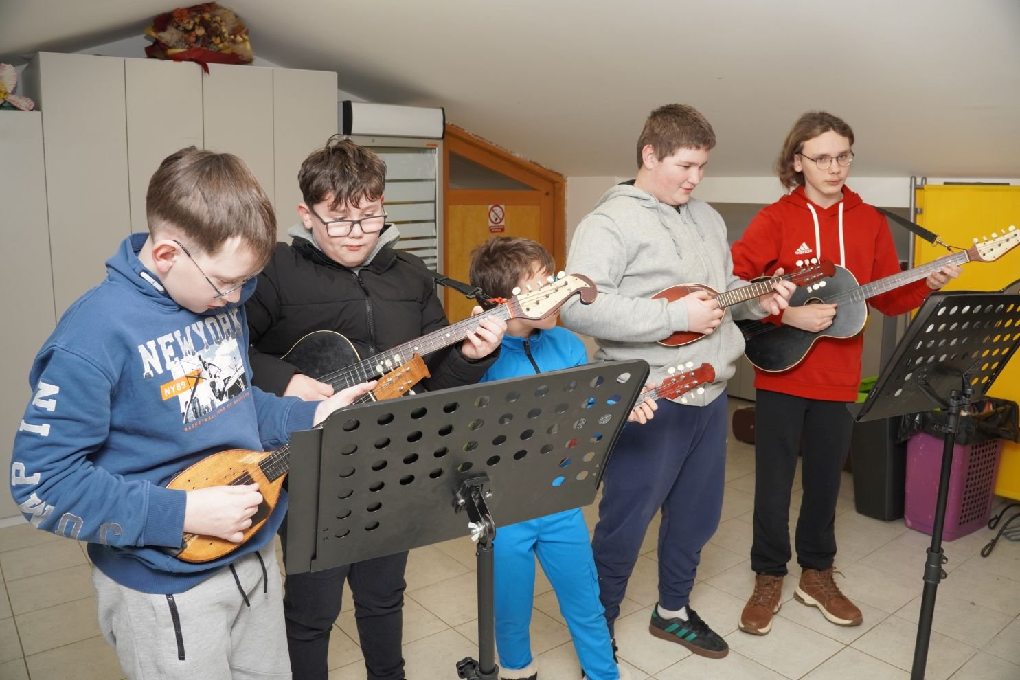 mali tamburaši KUU Zasadbreg (12)