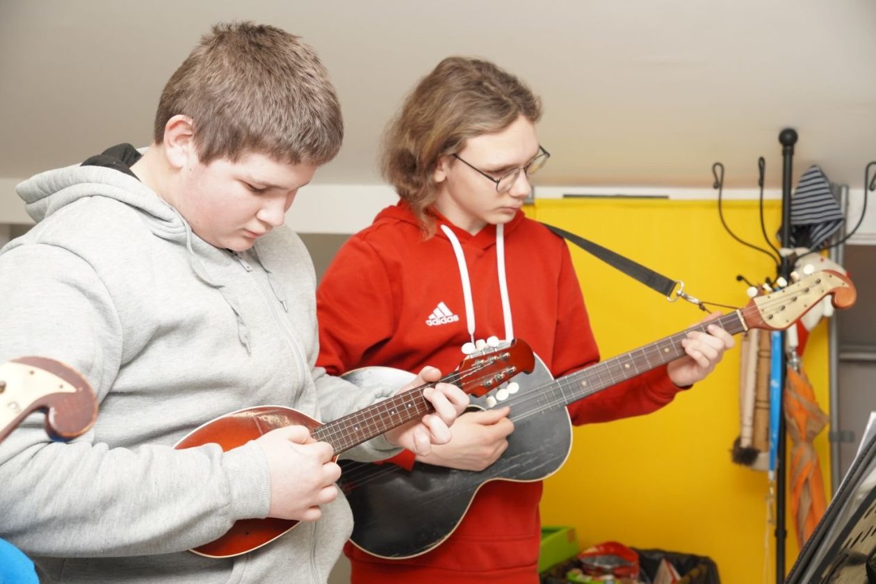 mali tamburaši KUU Zasadbreg (14)