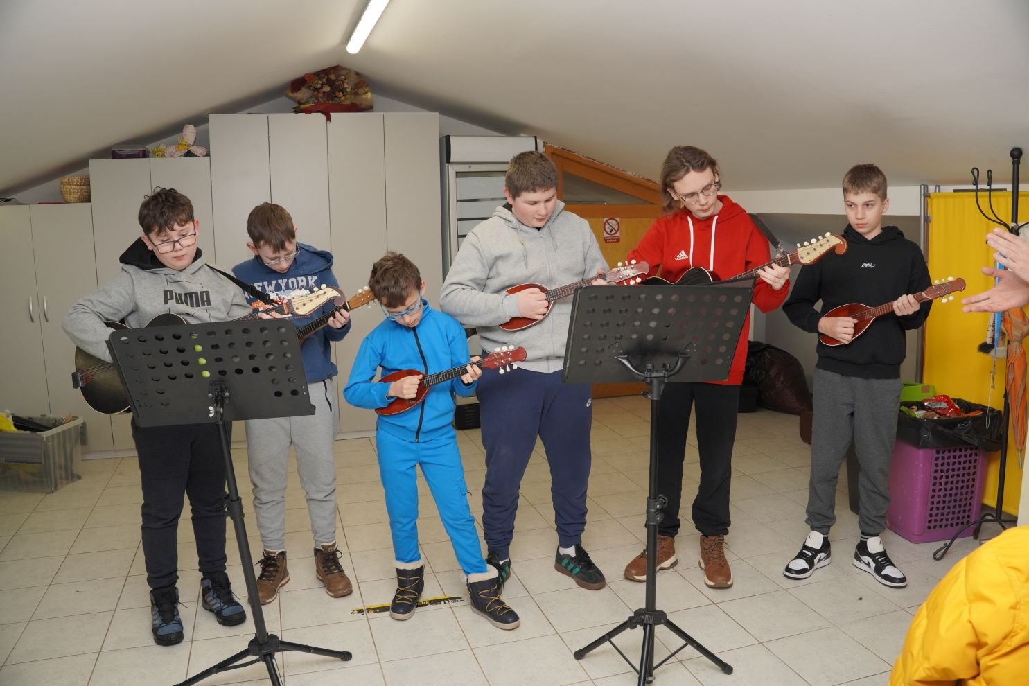 mali tamburaši KUU Zasadbreg (16)