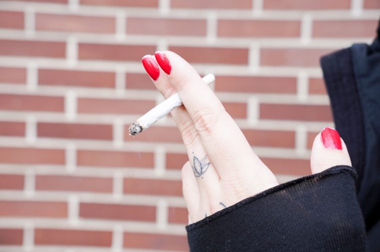 marihuana pušenje ilustracija (1)