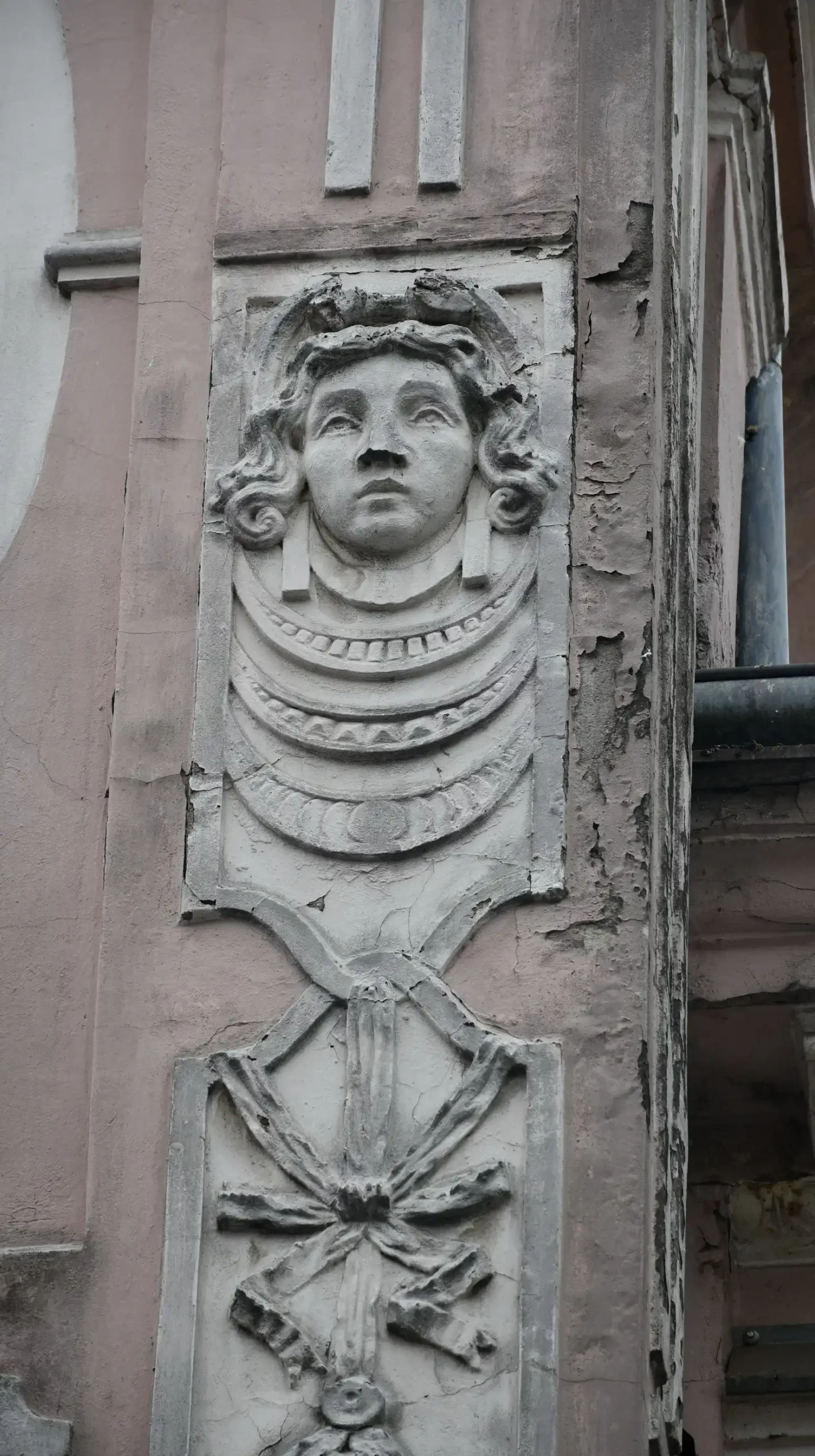 maskeroni (1) maskeroni (1)