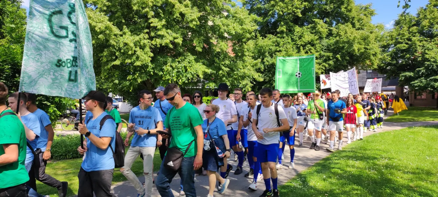 maturanti povorka, 2024 (1) maturanti povorka, 2024 (1)