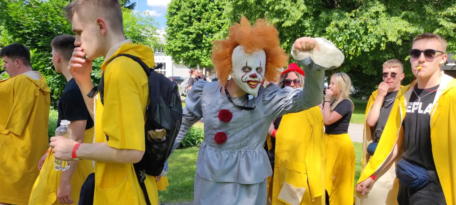 maturanti 2024 maturanti 2024 maturanti povorka, 2024 (17) maturanti 2024 maturanti 2024 maturanti povorka, 2024 (17)