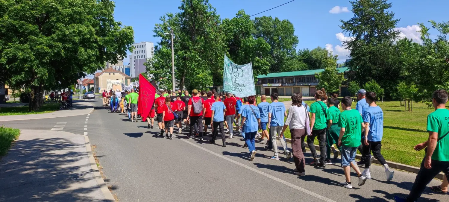 maturanti povorka, 2024 (4) maturanti povorka, 2024 (4)