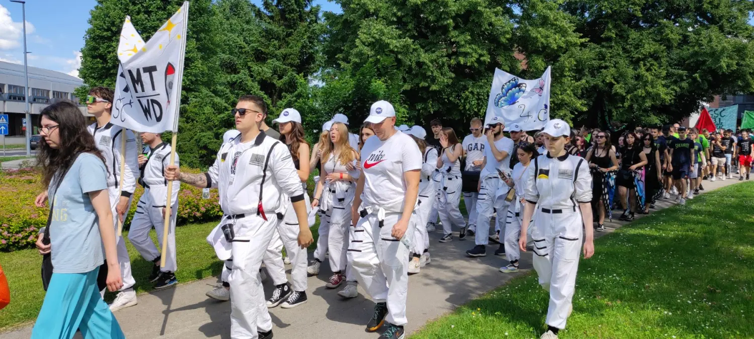 maturanti povorka, 2024 (7) maturanti povorka, 2024 (7)