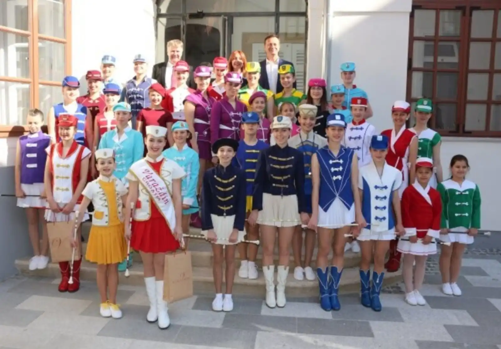 mažoretkinje kotoribe (1)