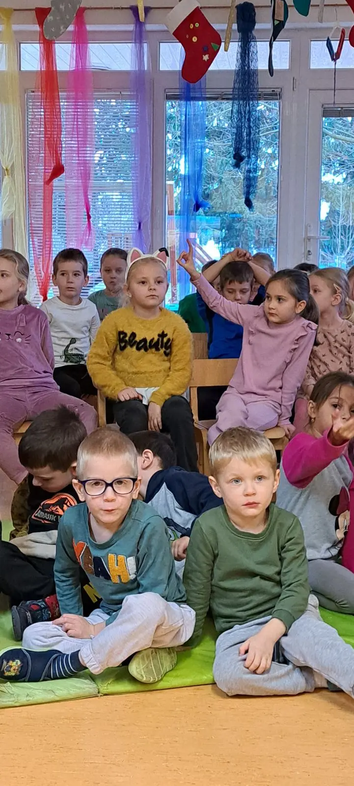 medni dan vrtić stonoga (20) medni dan vrtić stonoga (20)