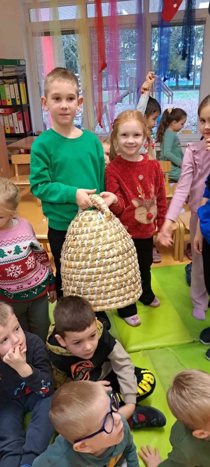 medni dan vrtić stonoga (7) medni dan vrtić stonoga (7)