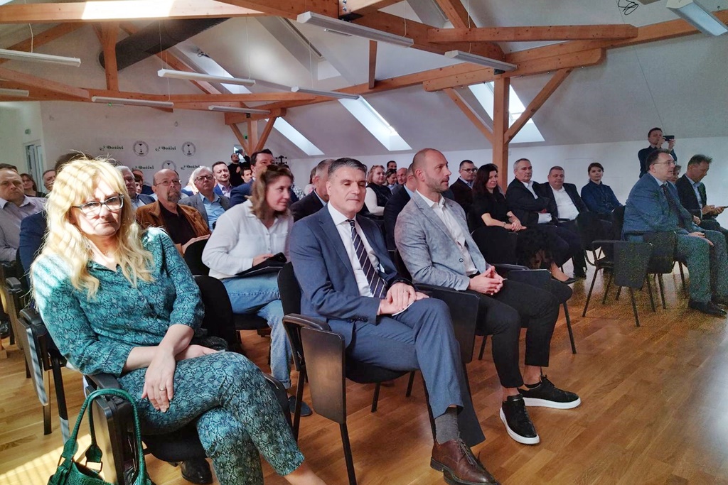 mev-promocija udzbenika (6)