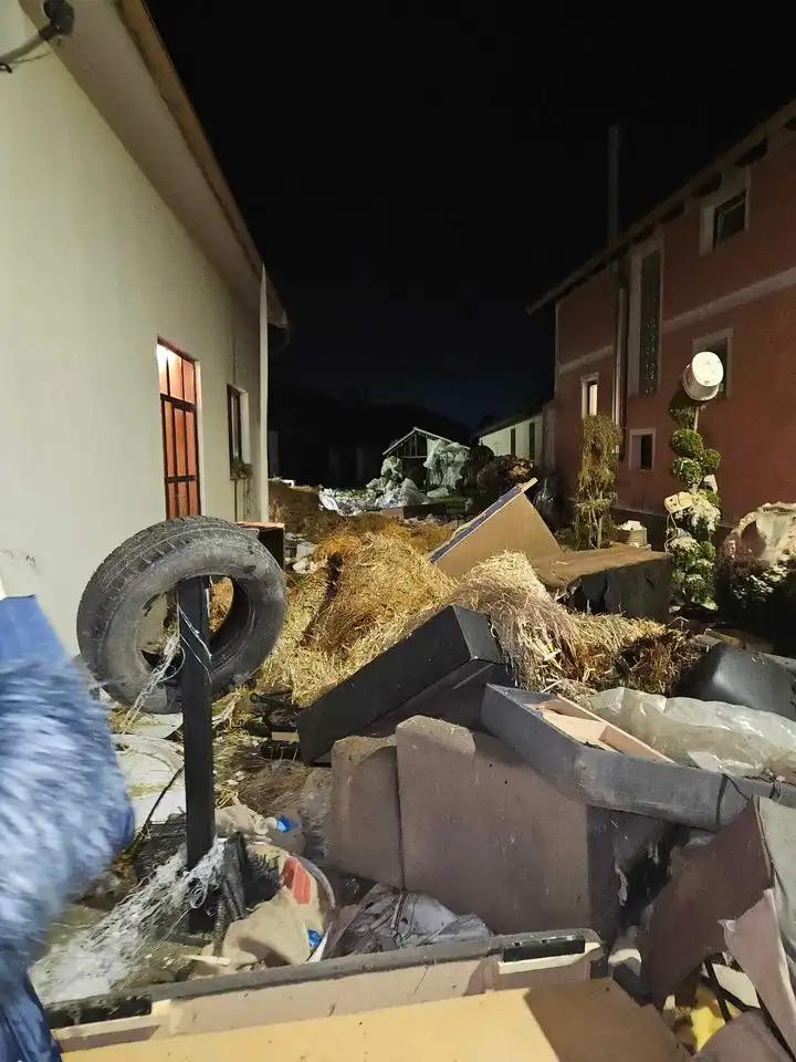 mladenci, mišić i novak (2) mladenci, mišić i novak (2)