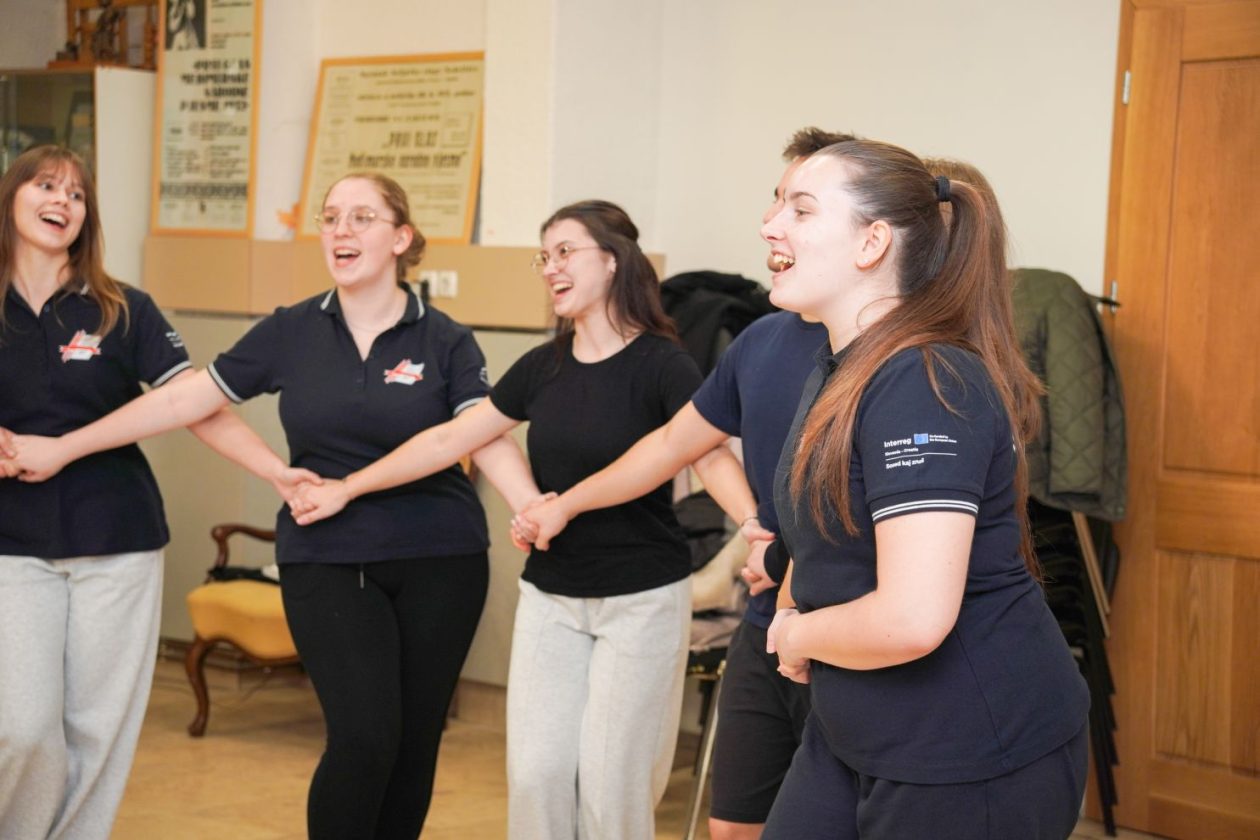 mladi folkloraši KUU Seljačka sloga Nedelišće (7)