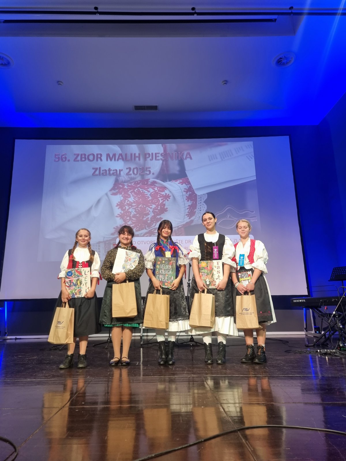 mladi pjesnici Zlatar, Zbor malih pjesnika (10)