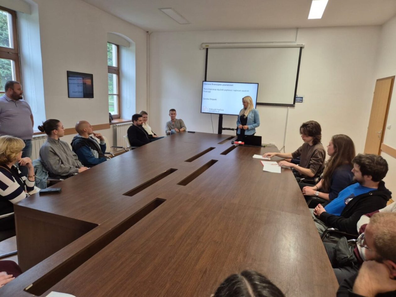 mladi u Čakovcu mladi u Čakovcu