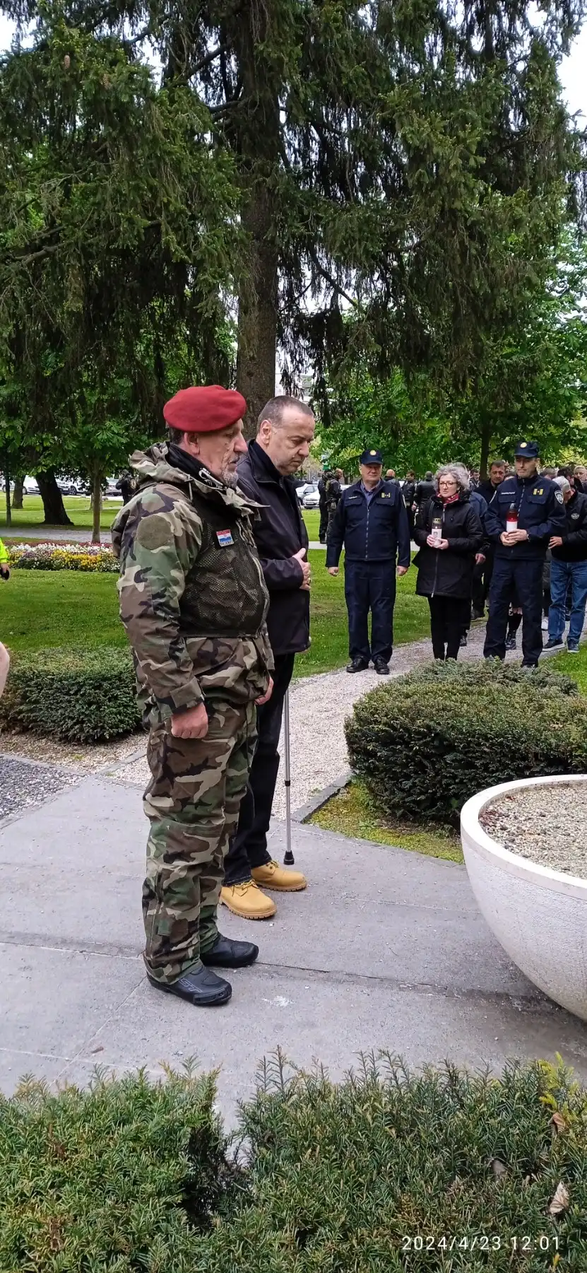 motoristi moto kluba 4.gardijske brigade Split odali počast poginulim Međimurskim braniteljima (16)