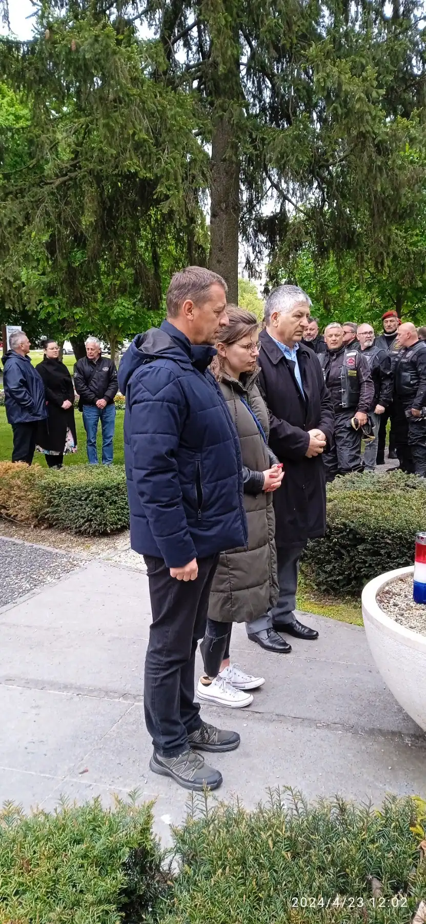 motoristi moto kluba 4.gardijske brigade Split odali počast poginulim Međimurskim braniteljima (7)