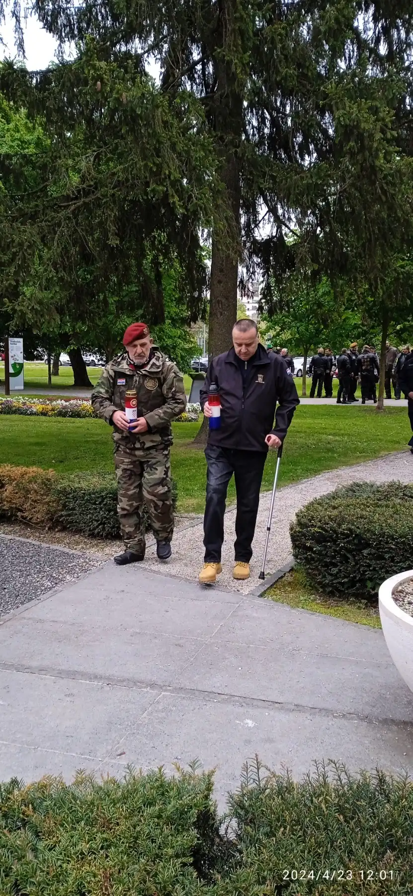 motoristi moto kluba 4.gardijske brigade Split odali počast poginulim Međimurskim braniteljima (8)