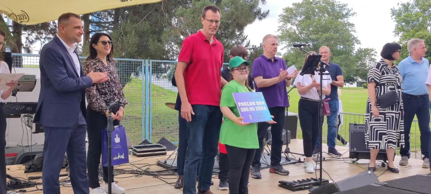 najmaturanti (11) najmaturanti (11)