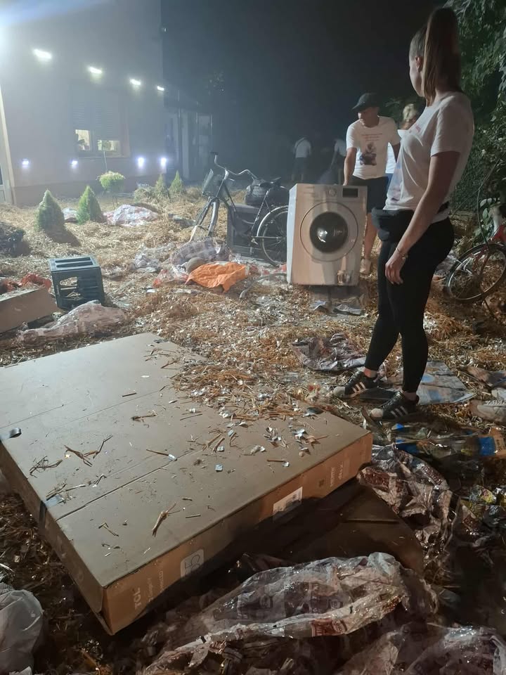 natepanje dora i luka (2) natepanje dora i luka (2)