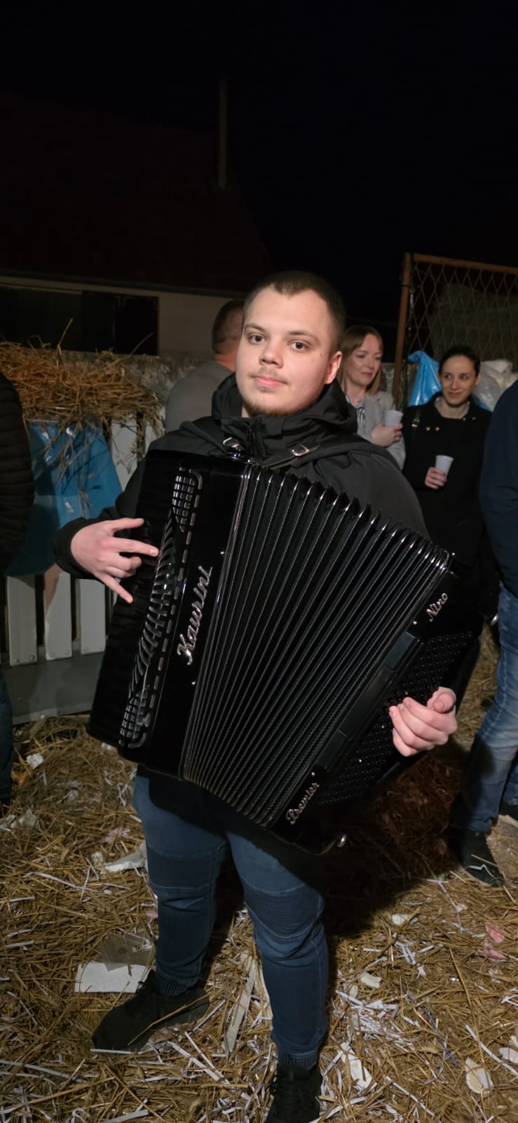 natepanje mateja hrastić jurica hanžeković (6) natepanje mateja hrastić jurica hanžeković (6)