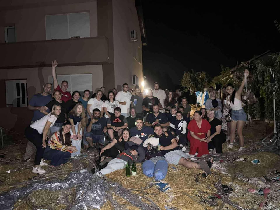 natepanje strahoninec (3) natepanje strahoninec (3)