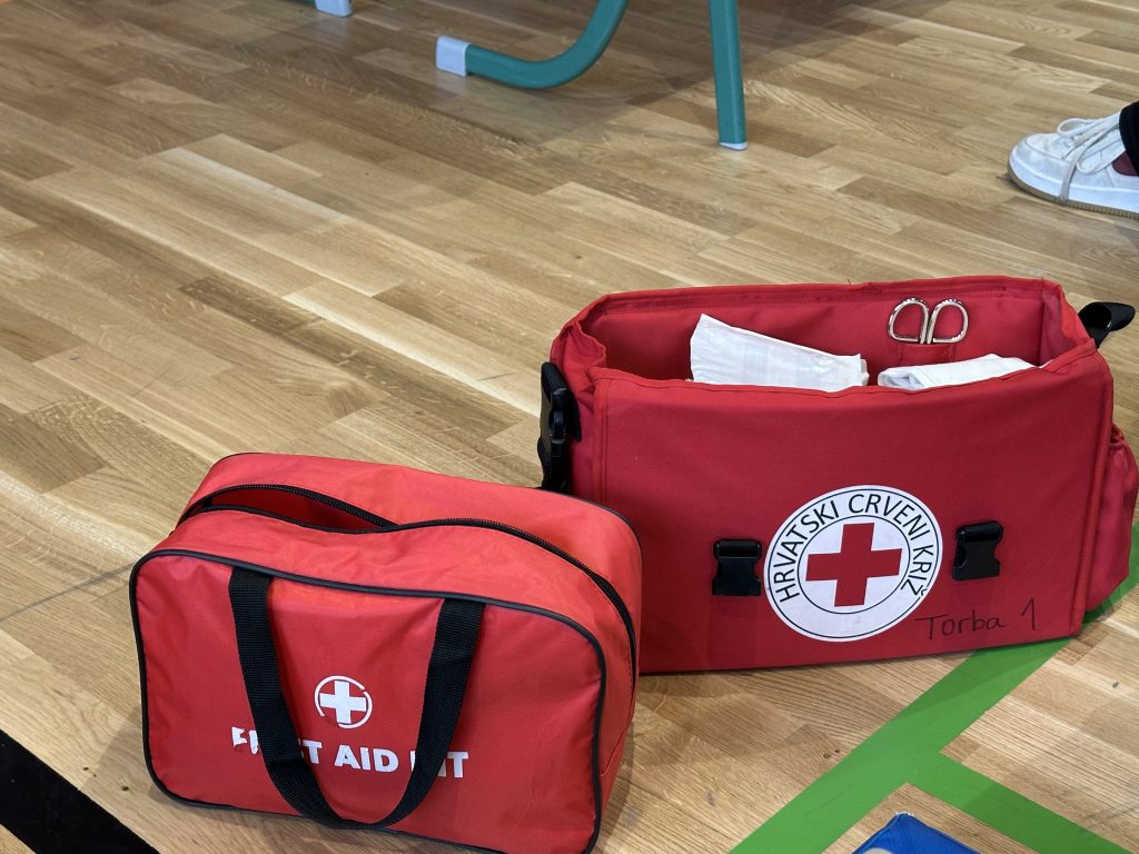 natjecanje crveni križ 2025 (20) natjecanje crveni križ 2025 (20)