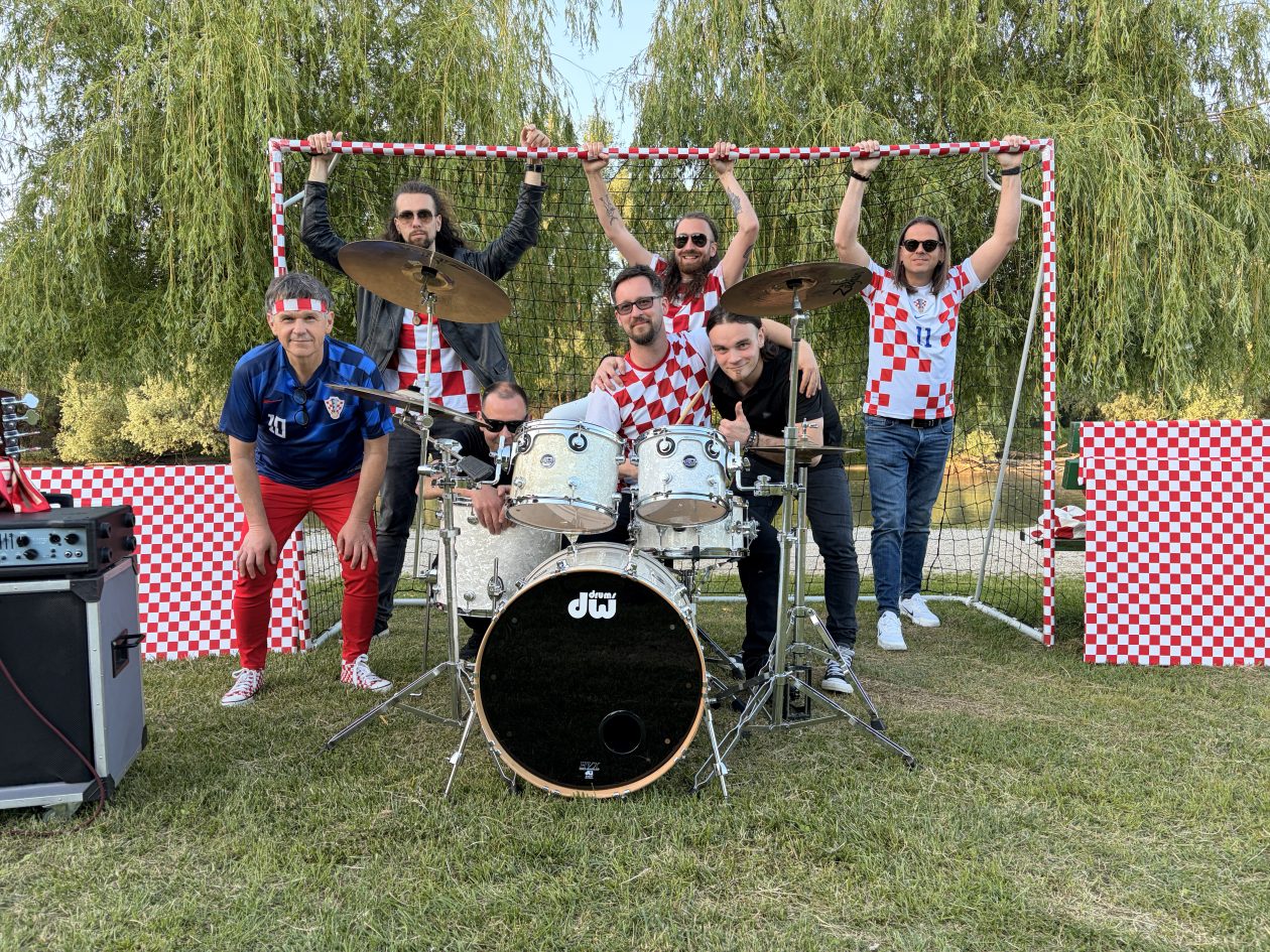 navijačka pjesma i videospot Svi smo Hrvatska (7)