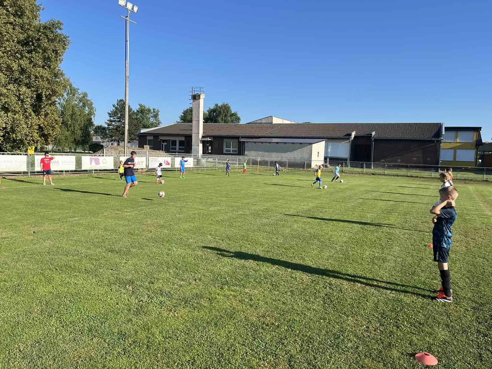 nogometna škola bat – nogometni kamp 2024 (6) nogometna škola bat – nogometni kamp 2024 (6)