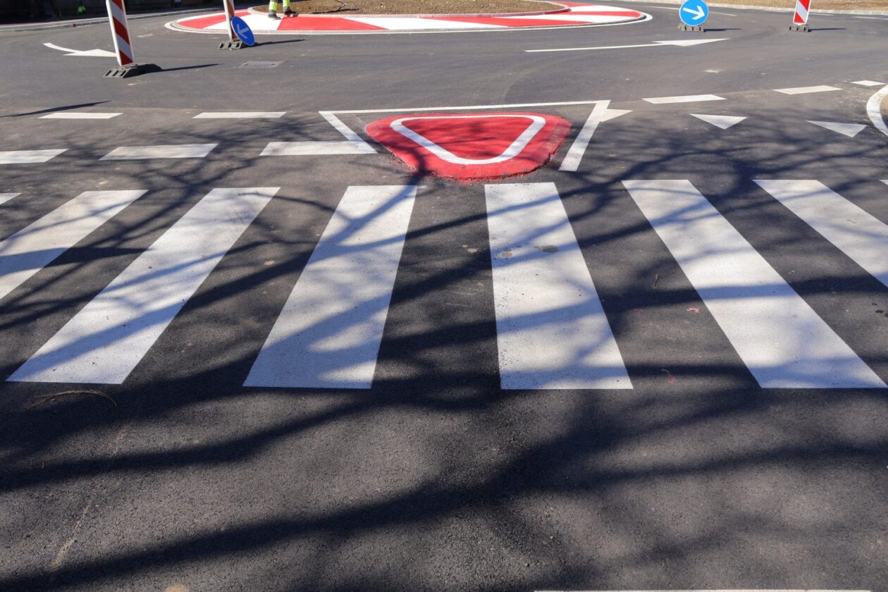 novo kružno raskrižje na križanju Ulice Tome Masaryka i Ivama Mažuranića u Čakovcu (14) novo kružno raskrižje na križanju Ulice Tome Masaryka i Ivama Mažuranića u Čakovcu (14)