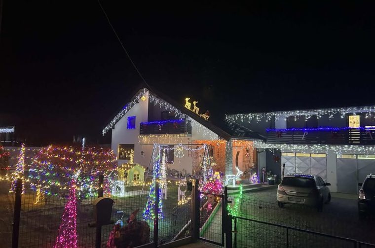 obitelj Vurušić božićni ukrasi kuća (2)