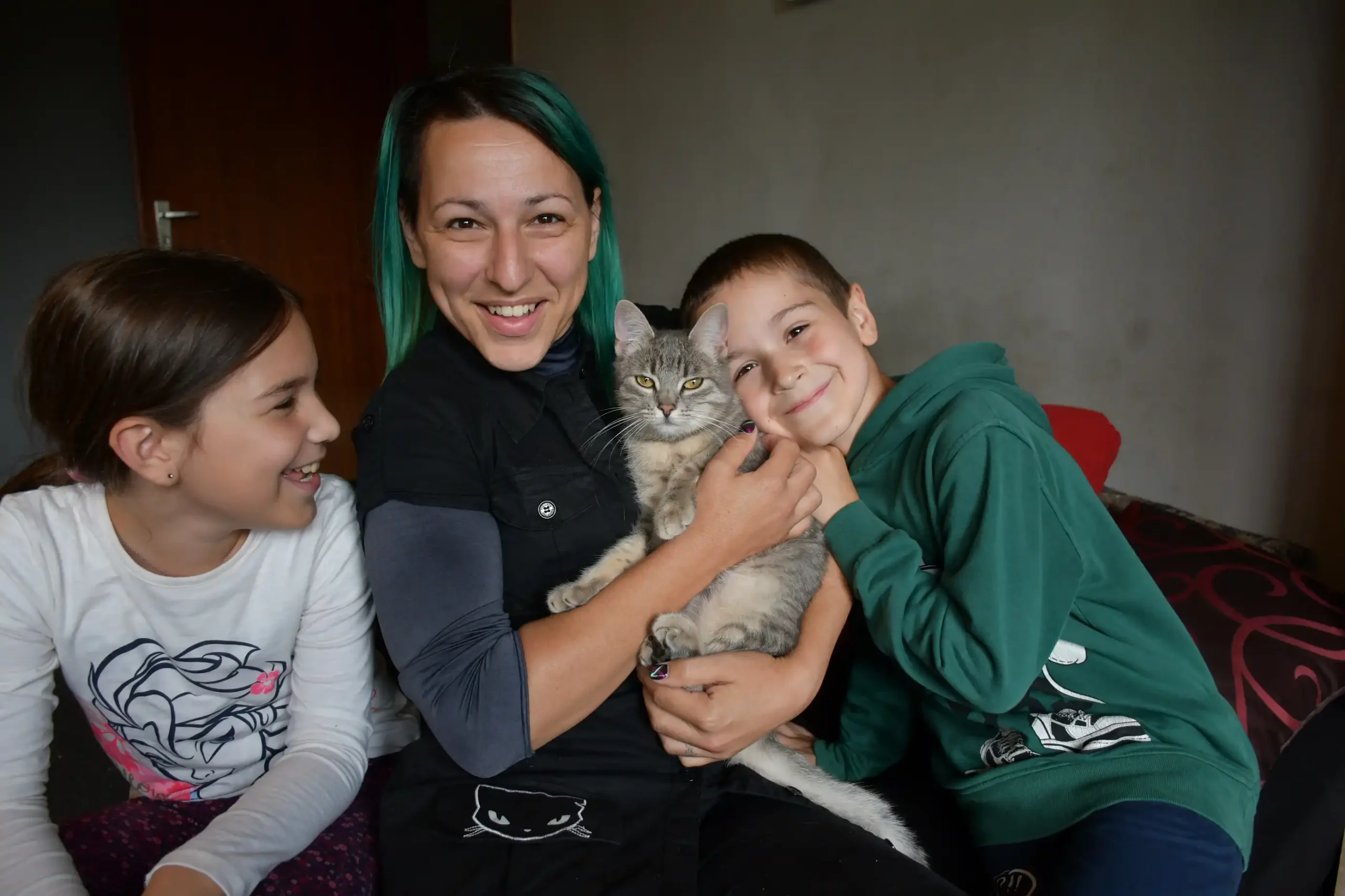 obitelji Nađ i mačak Luna (6)