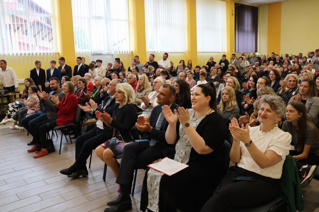 obljetnica oš dr. vinka žganca vratišinec,30. obljetnica vratišinec (37) obljetnica oš dr. vinka žganca vratišinec,30. obljetnica vratišinec (37)