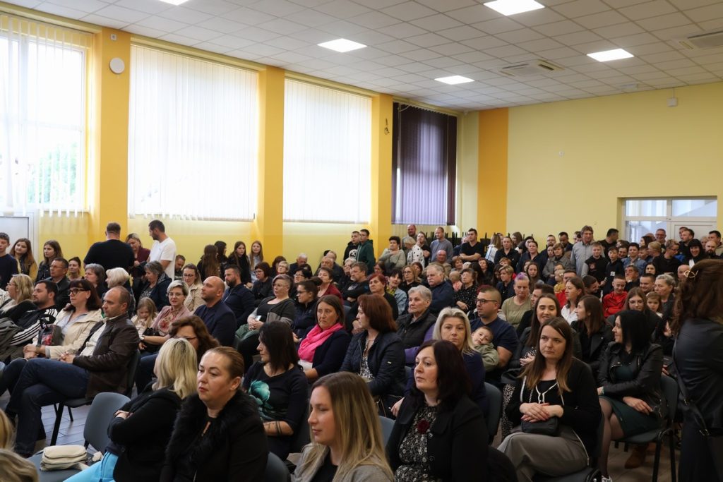 obljetnica oš dr. vinka žganca vratišinec,30. obljetnica vratišinec (4) obljetnica oš dr. vinka žganca vratišinec,30. obljetnica vratišinec (4)