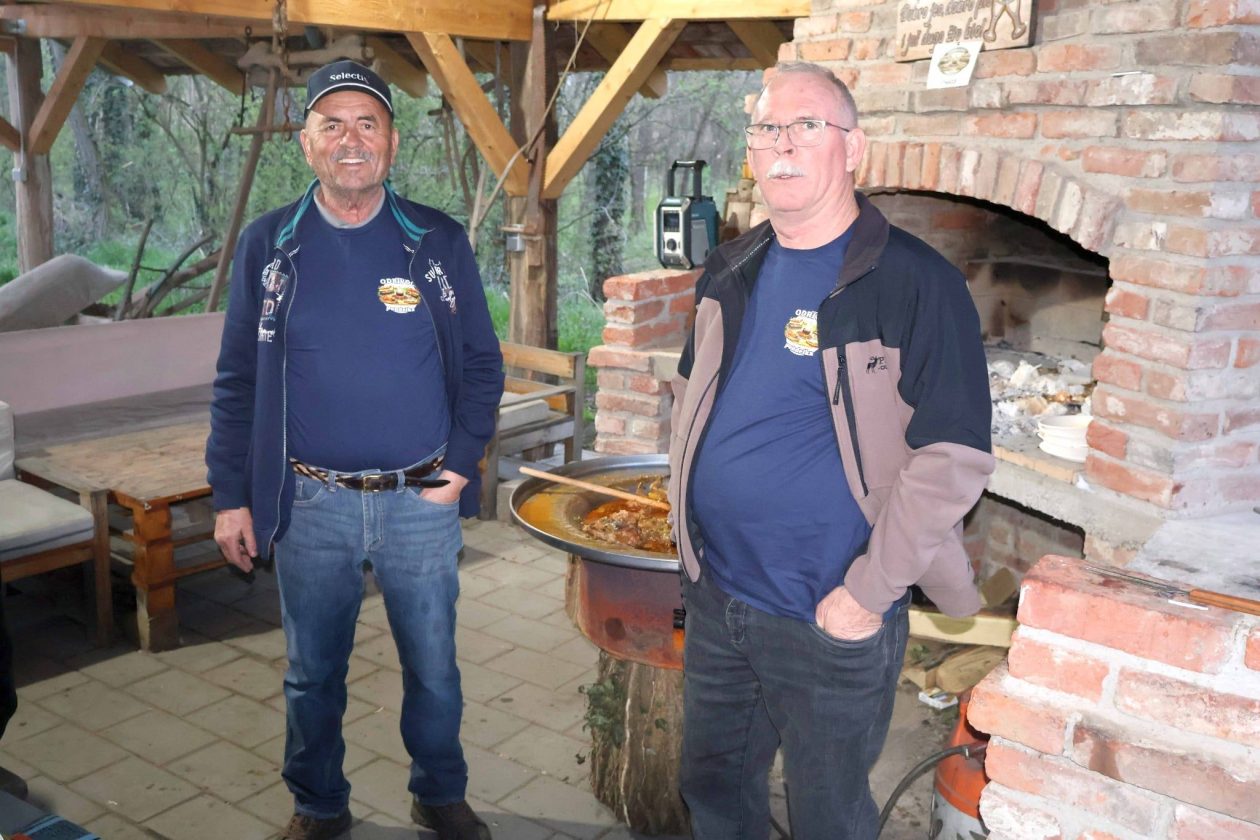 odrivaci pondelka (3) odrivaci pondelka (3)