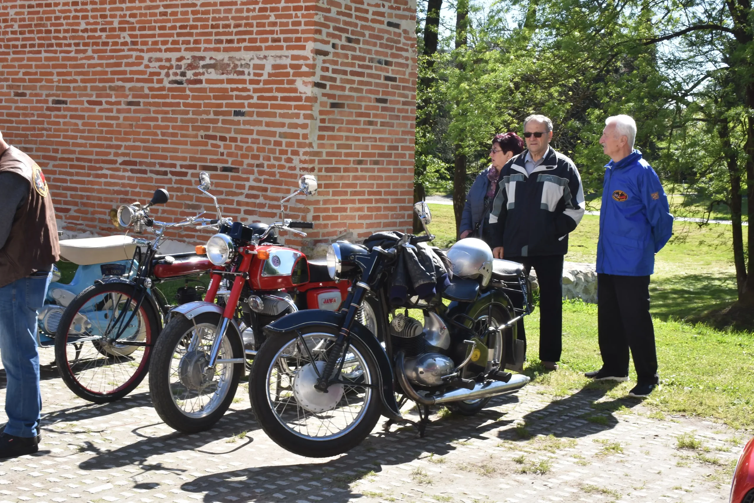 oldtimeri, dan županije 2024 (7) oldtimeri, dan županije 2024 (7)