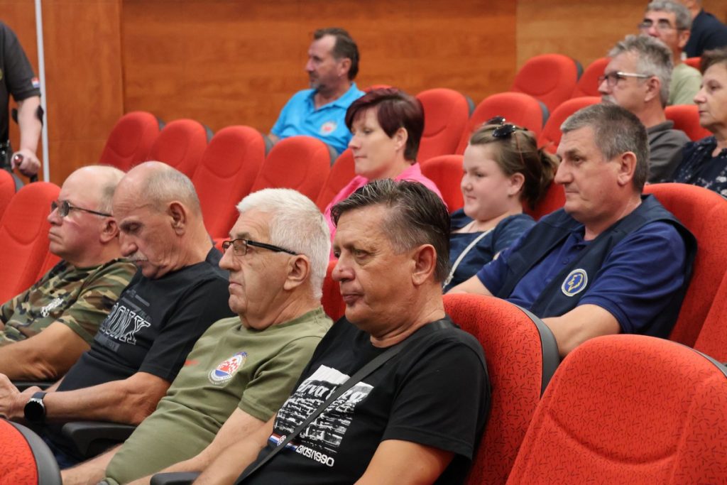 oluja,mala subotica (16) oluja,mala subotica (16)