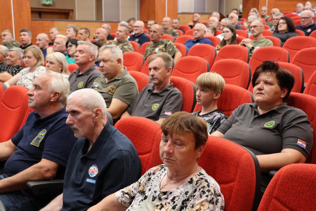 oluja,mala subotica (20) oluja,mala subotica (20)