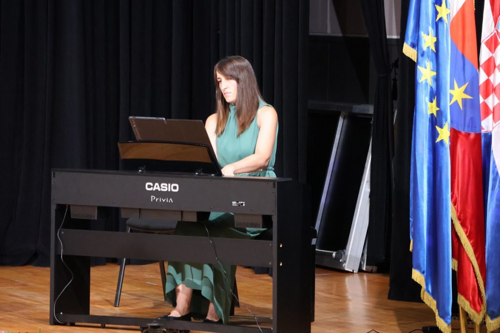 oluja,mala subotica (26) oluja,mala subotica (26)