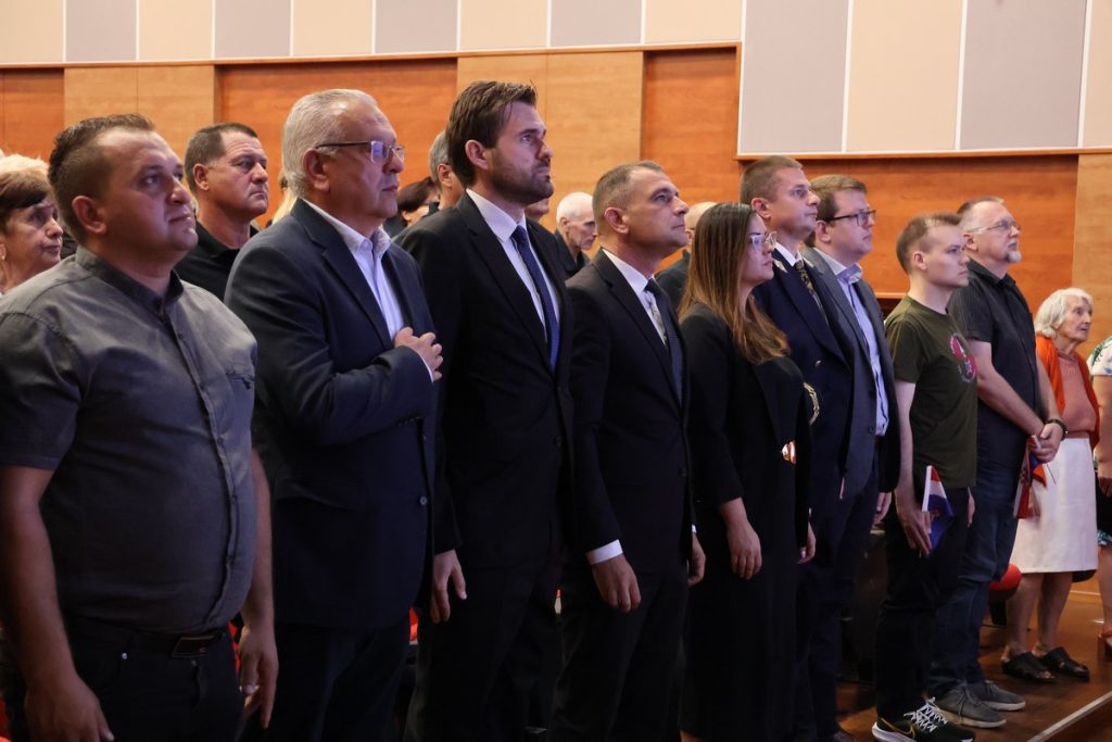 oluja,mala subotica (3) oluja,mala subotica (3)