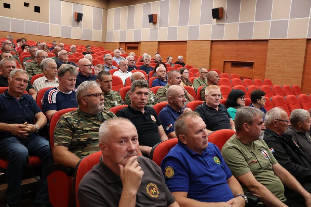 oluja,mala subotica (5) oluja,mala subotica (5)