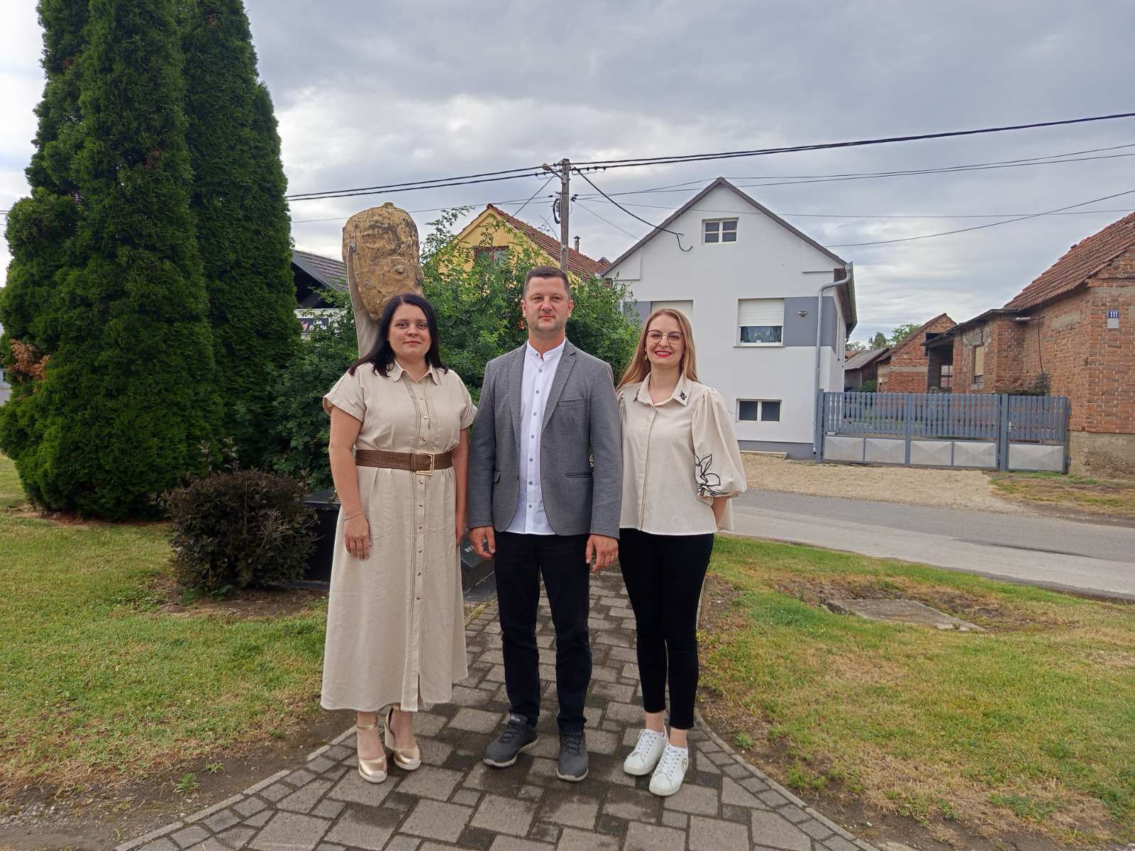 jelena krznar, petar JANUŠIĆ i Patricija Juračić općinsko vijeće Belica, 2025 new (5) jelena krznar, petar JANUŠIĆ i Patricija Juračić općinsko vijeće Belica, 2025 new (5)