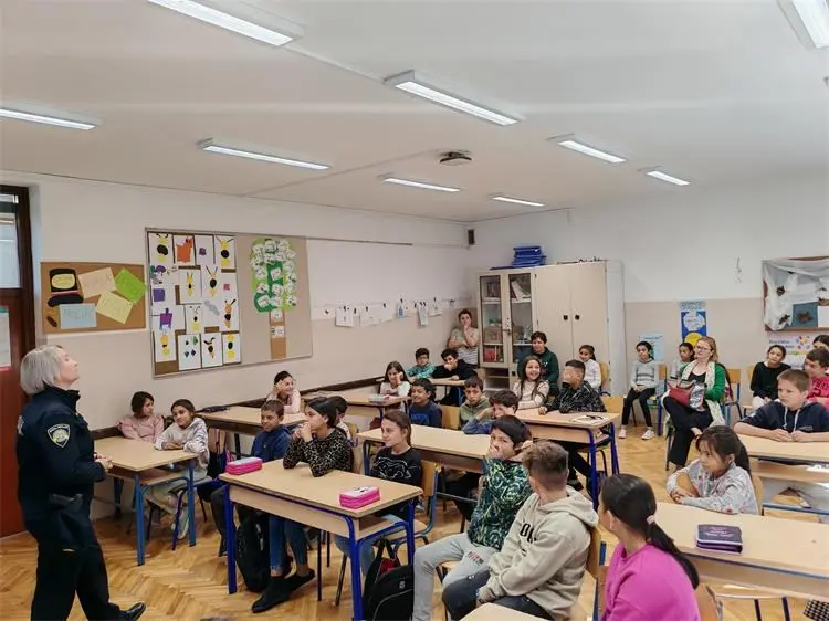 oš dr. ivana novaka macinec (3) oš dr. ivana novaka macinec (3)