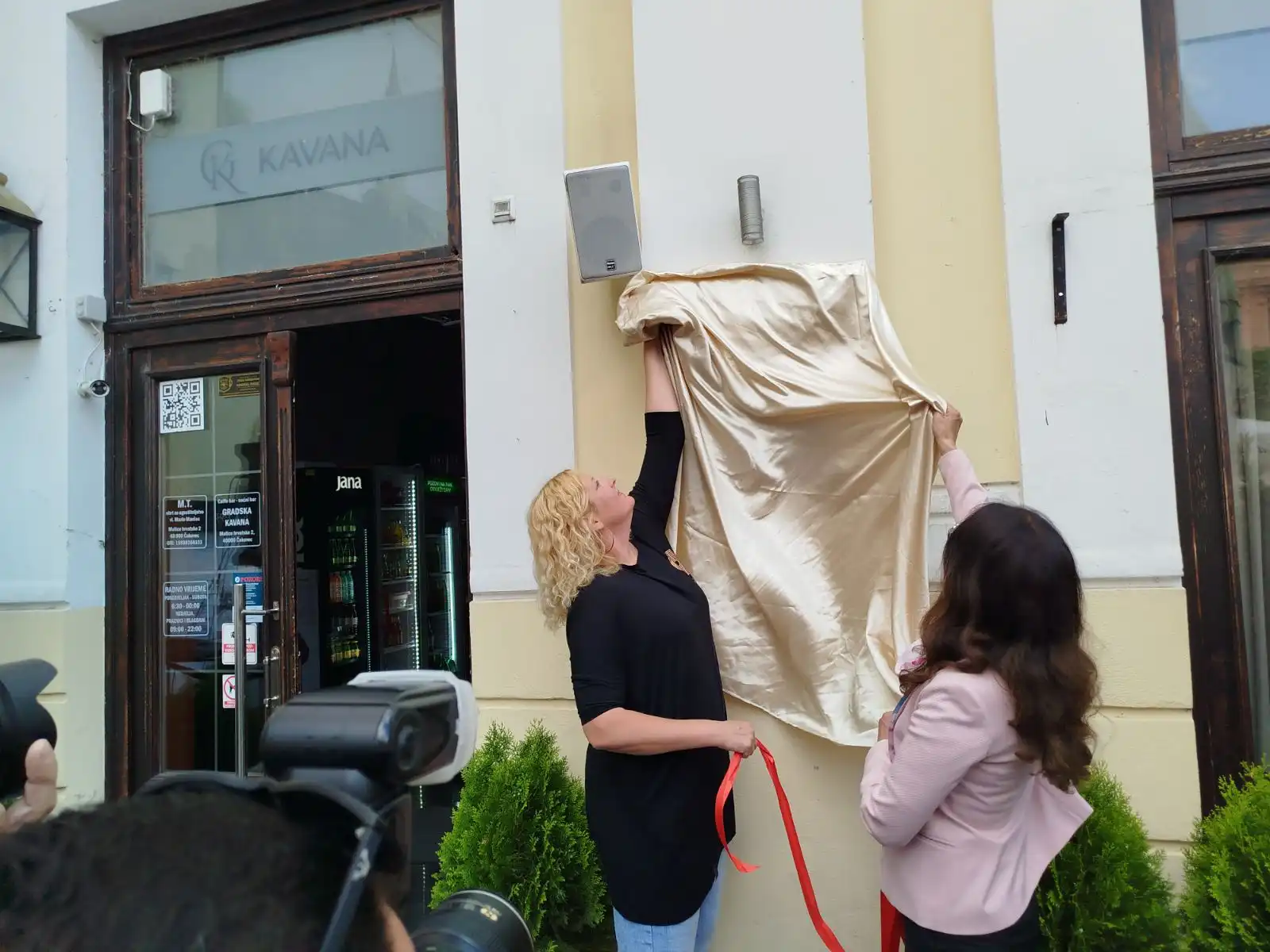 otkrivenje spomen ploče obitelji Legenstein