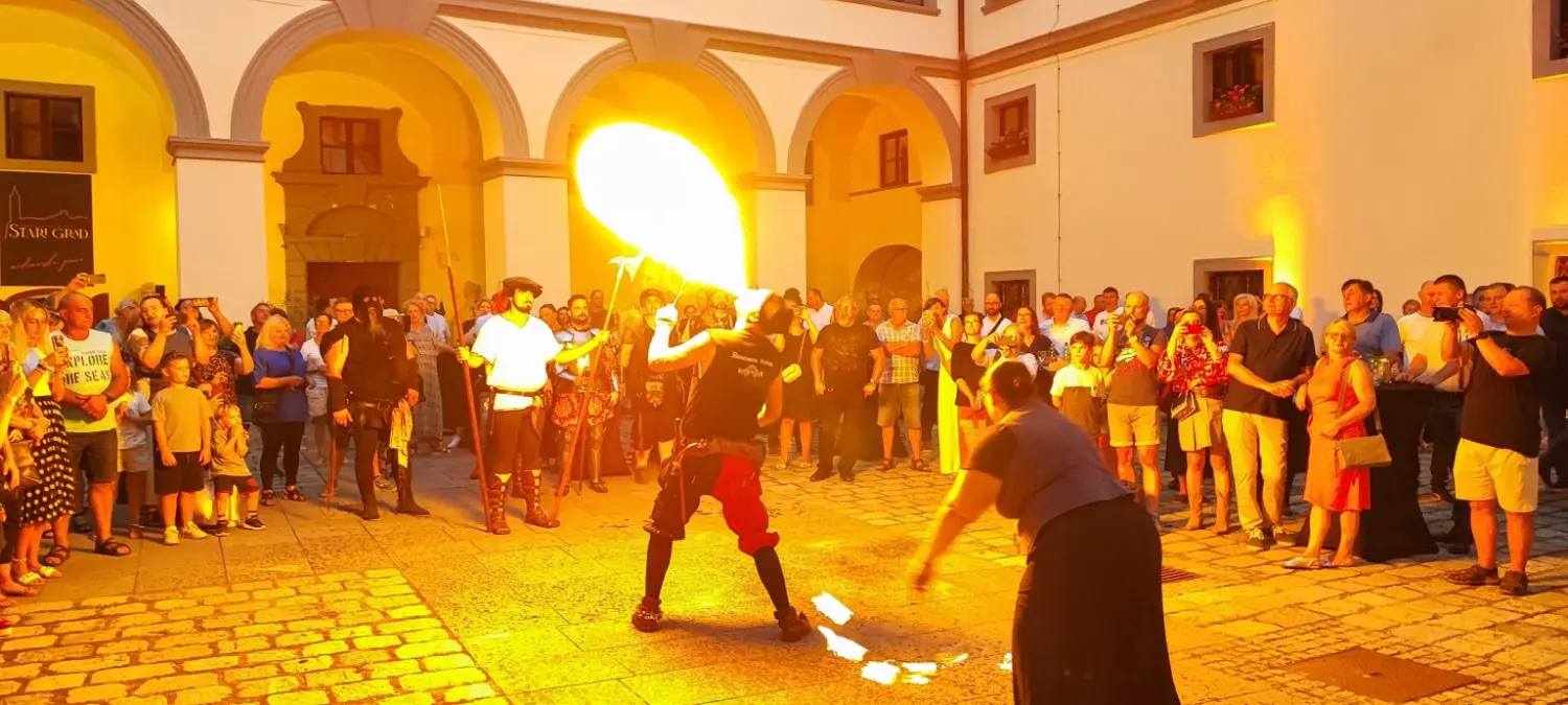 otvaranje,grad čakovec,porcijunkulovo (6) otvaranje,grad čakovec,porcijunkulovo (6)