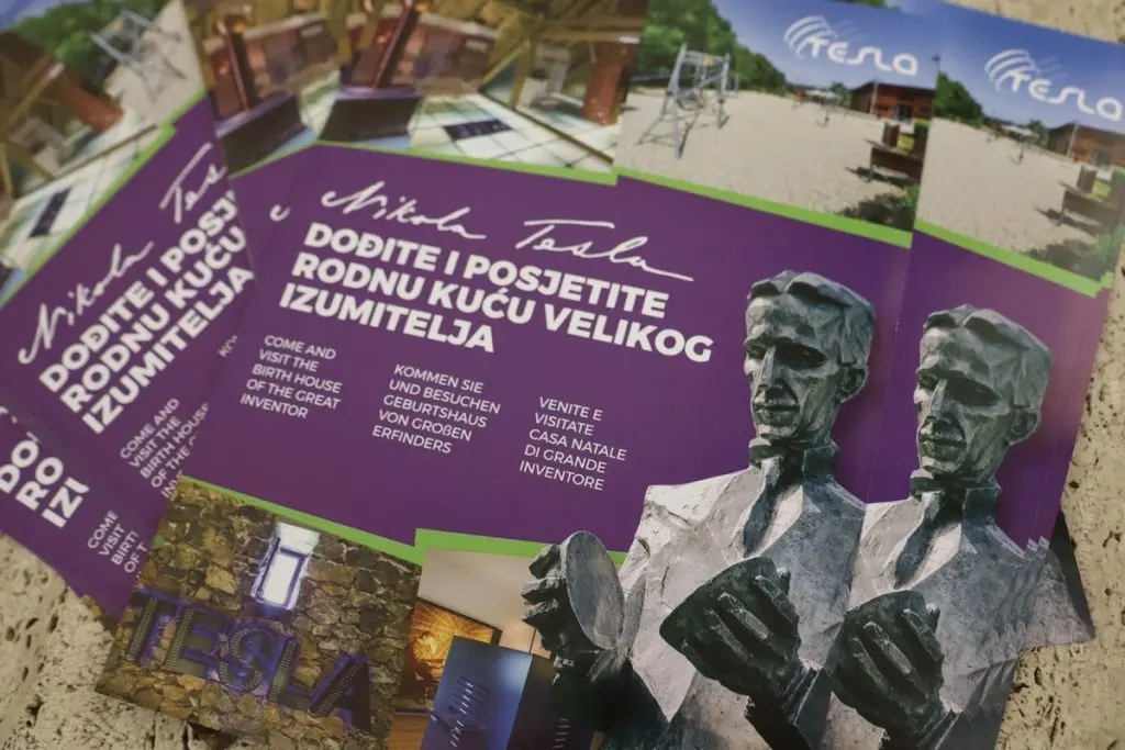 otvorena izložba steiner tesla (11) otvorena izložba steiner tesla (11)