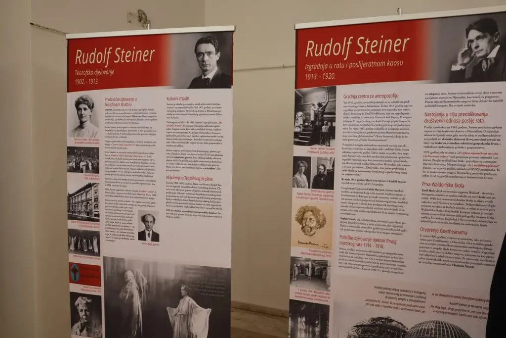 otvorena izložba steiner tesla (18) otvorena izložba steiner tesla (18)