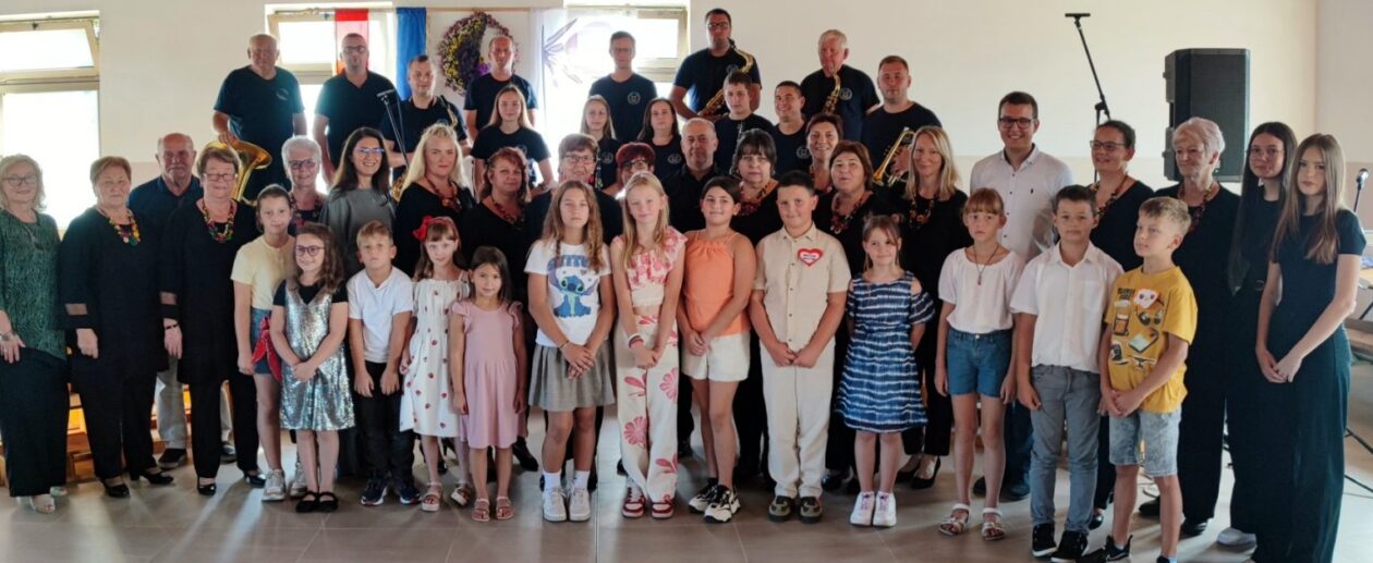 otvorenje društvenog doma Štefanec (2) otvorenje društvenog doma Štefanec (2)