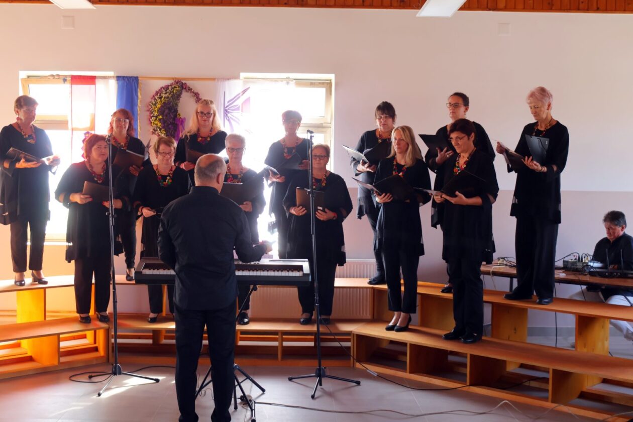 otvorenje društvenog doma Štefanec (8) otvorenje društvenog doma Štefanec (8)