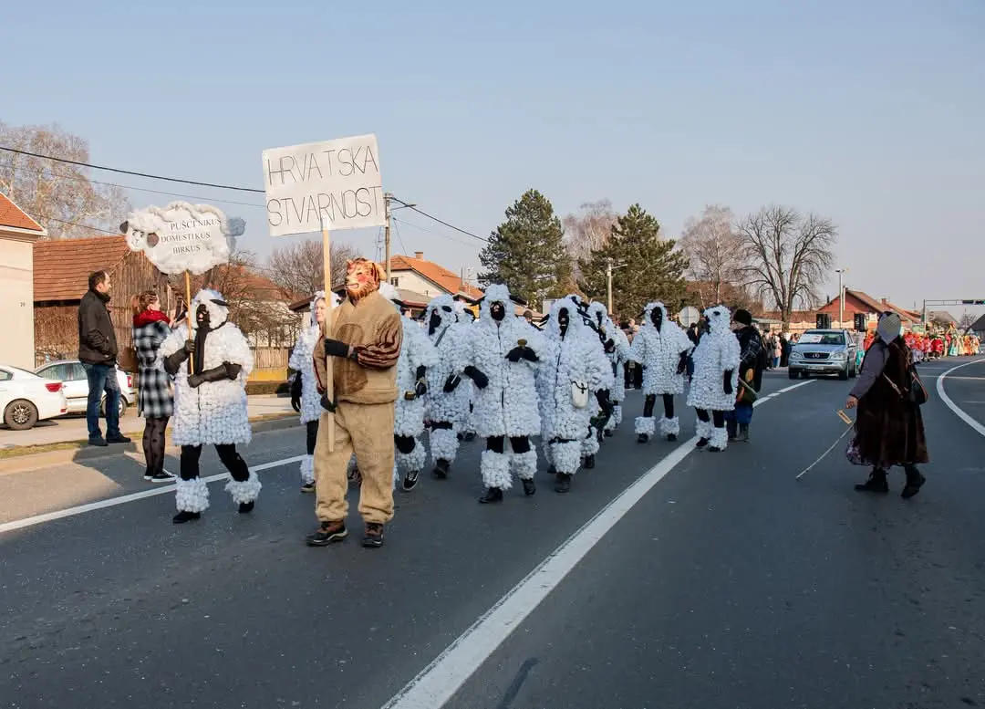 ovčice pušćine,nedelski fašnik (3) ovčice pušćine,nedelski fašnik (3)